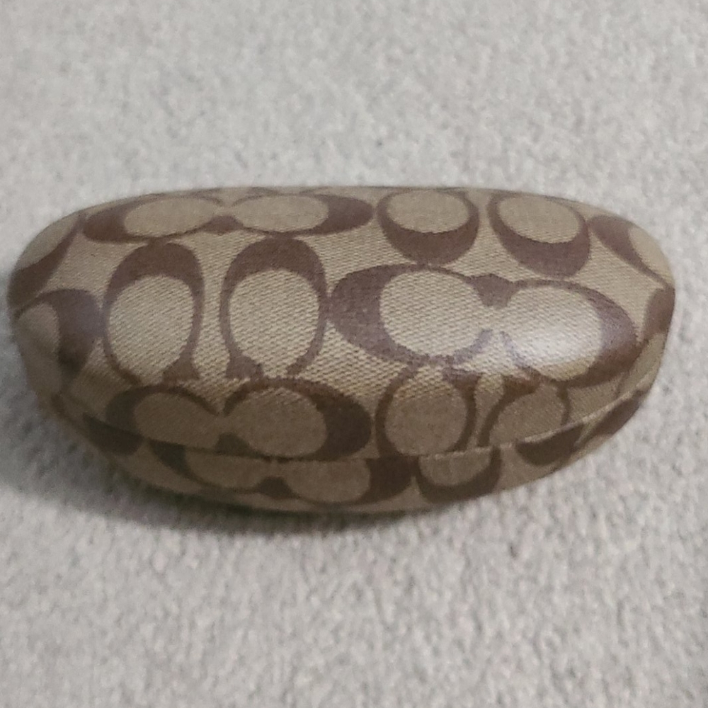 Coach clamshell hard case like new